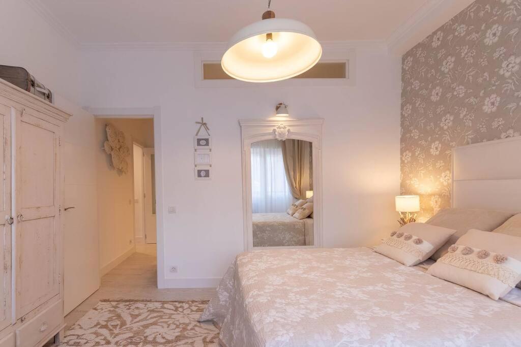 Apartamento Luxury Centro Bilbao Garaje エクステリア 写真